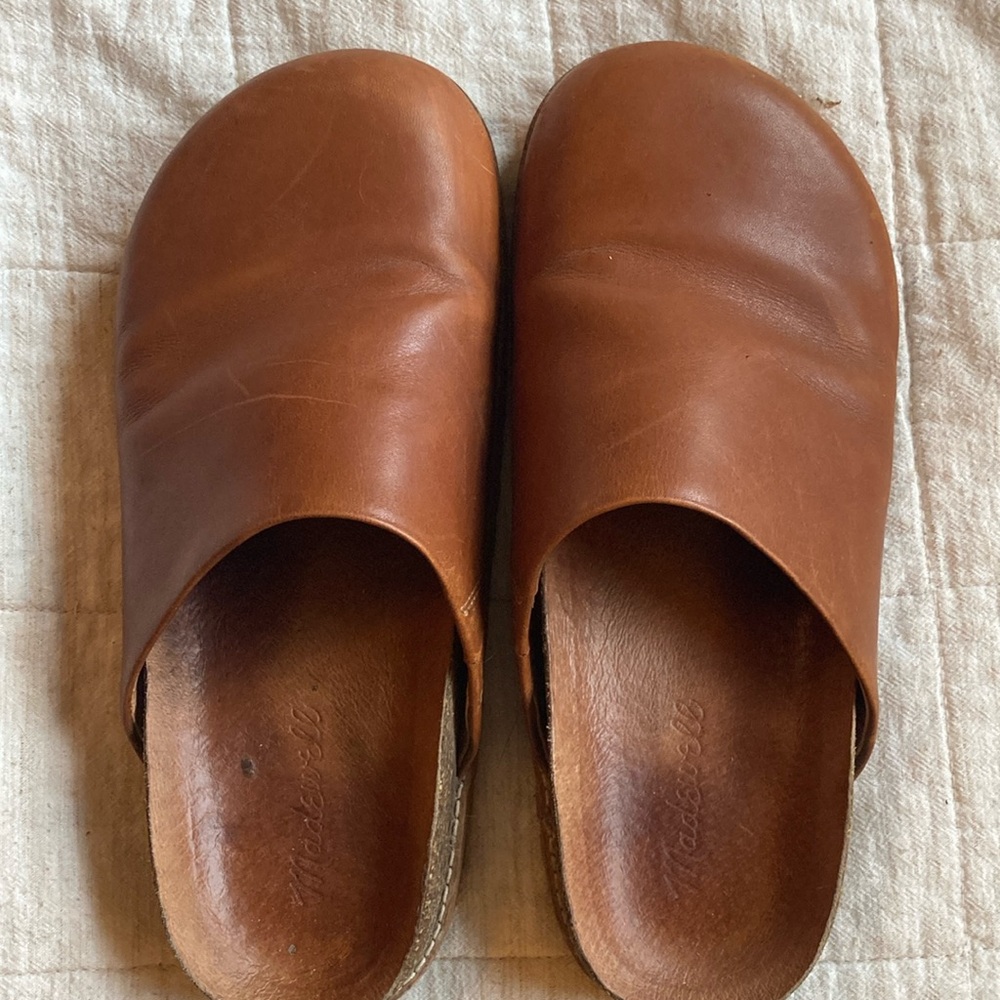 Madewell Brown Leather Mules with Rounded Toe
